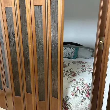 Apartment Sea Outside House *